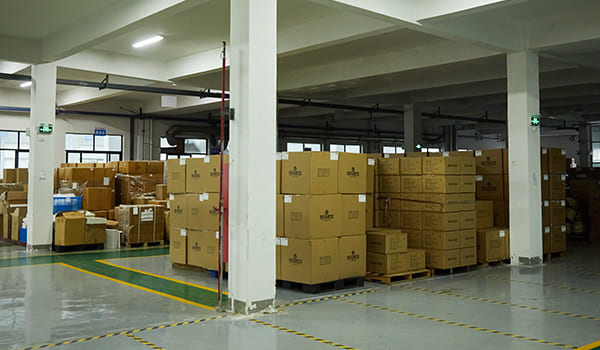 Über unsere Fabrik für Wohnmobilteile und -zubehör