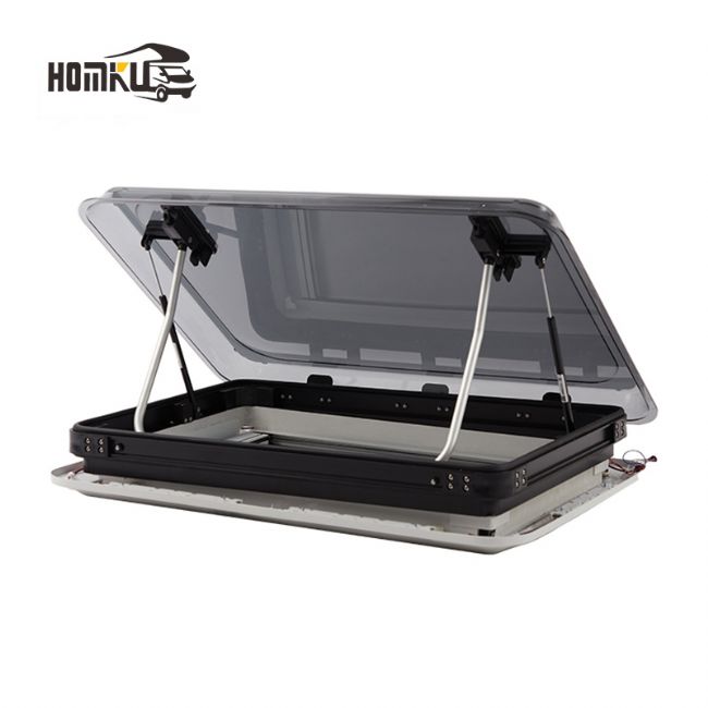 Camper-Dachfenster-Luke